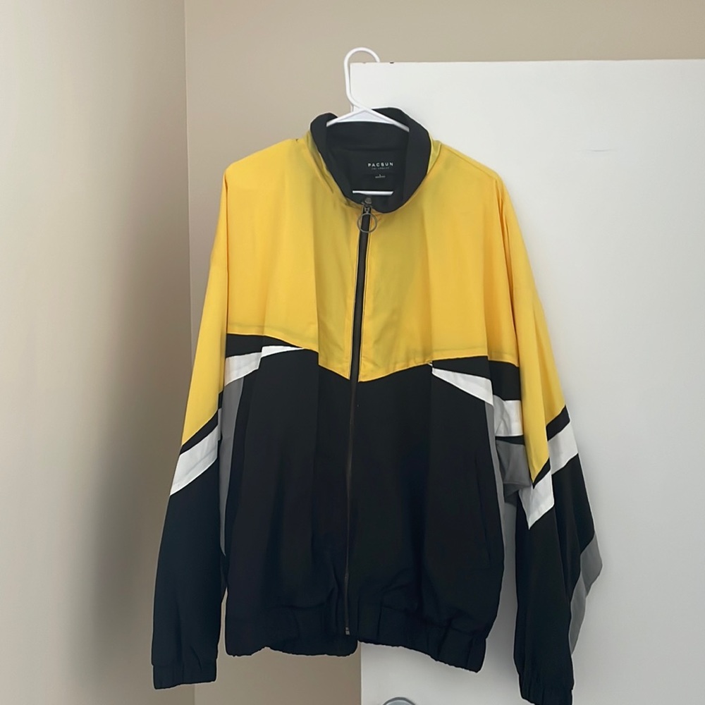 PacSun Long sleeve black yellow white and grey Jacket